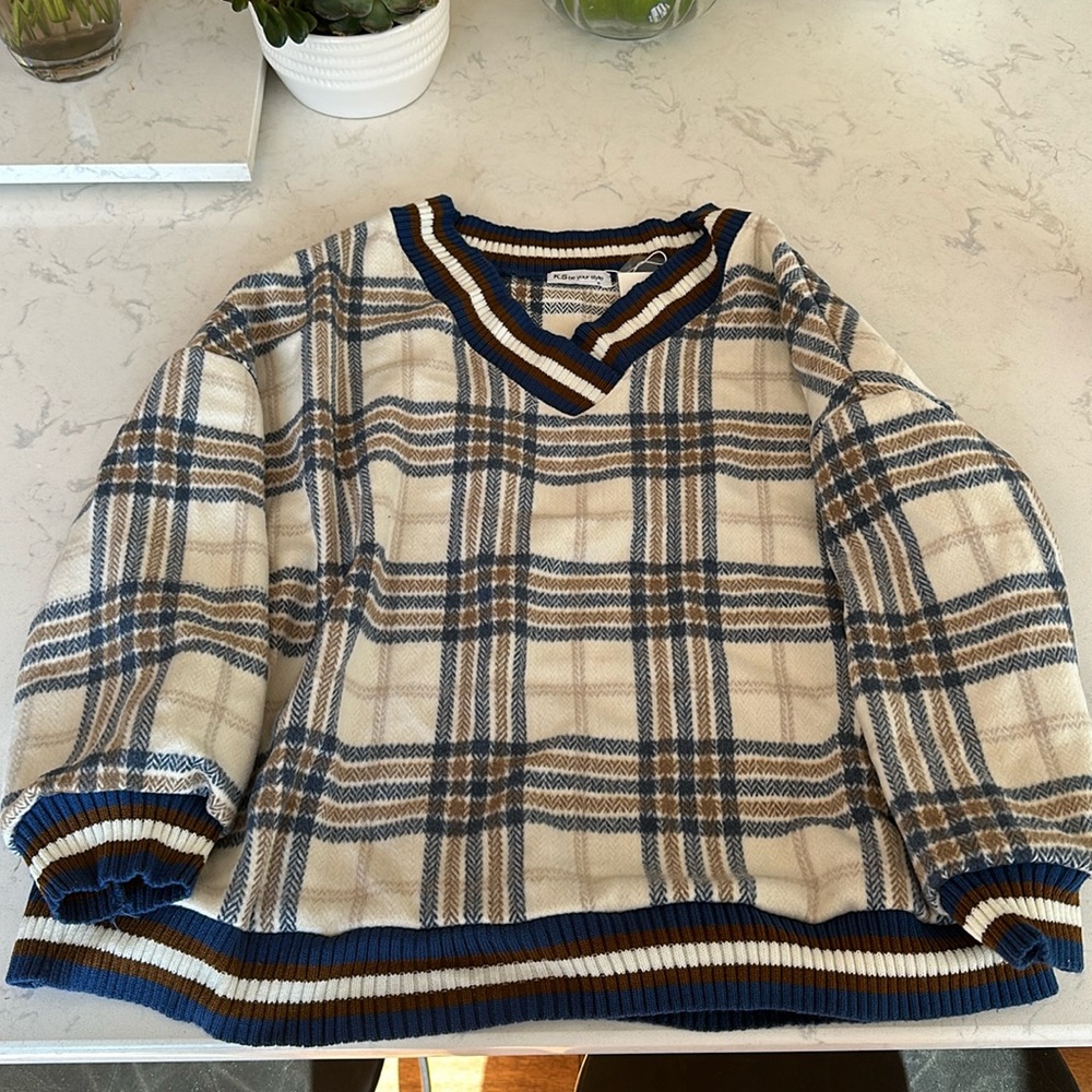 Sweater new with tags